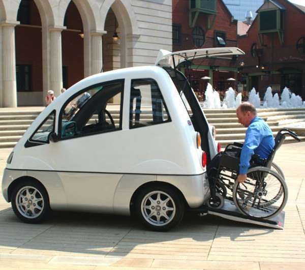 Les quatre voitures les plus cool adaptées aux fauteuils roulants 