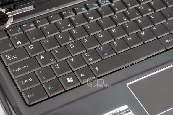 Asus M60J: сверхмощный ноутбук с четырехъядерным процессором Core i7 