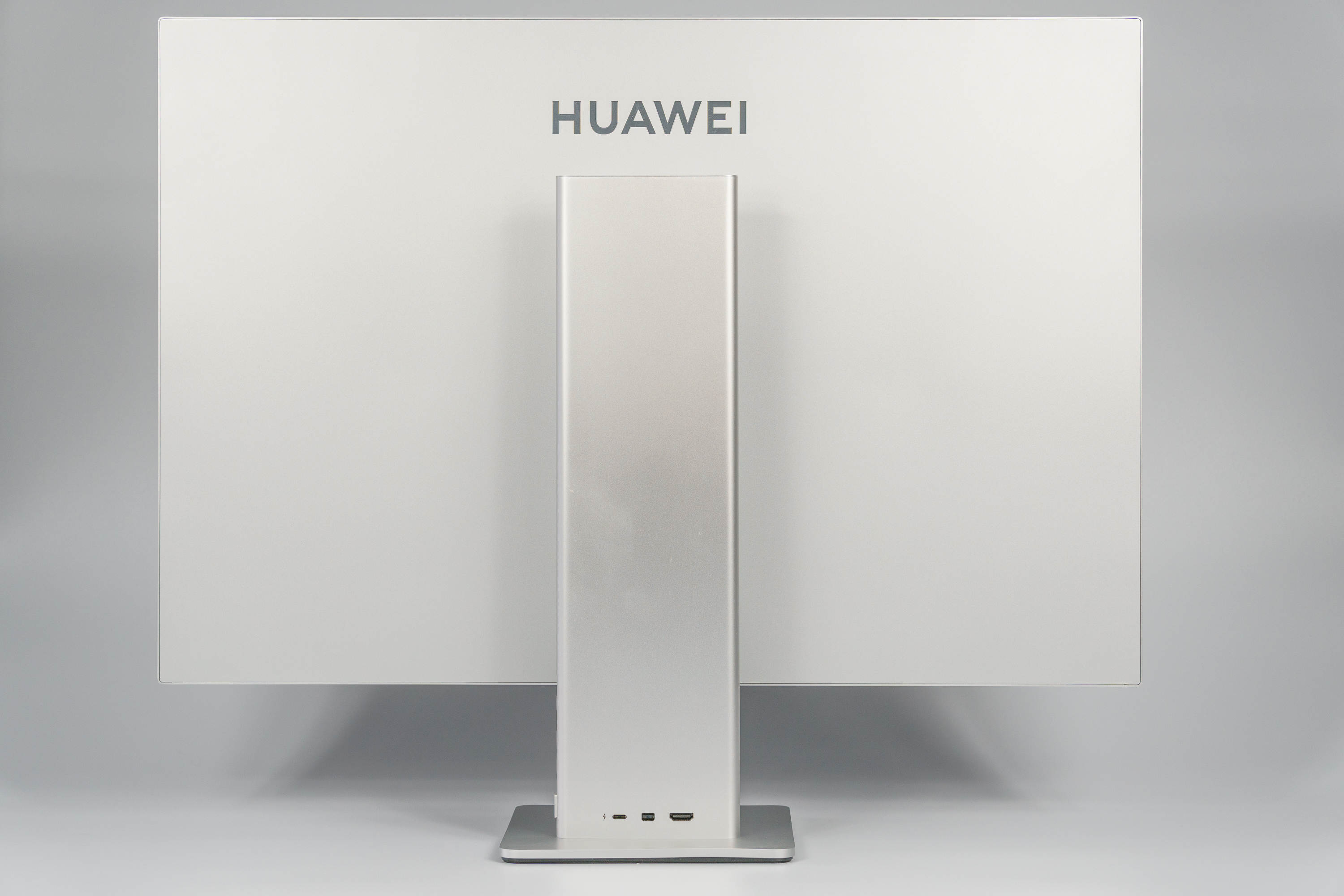 Huawei Mateview review - 28 inch premium class