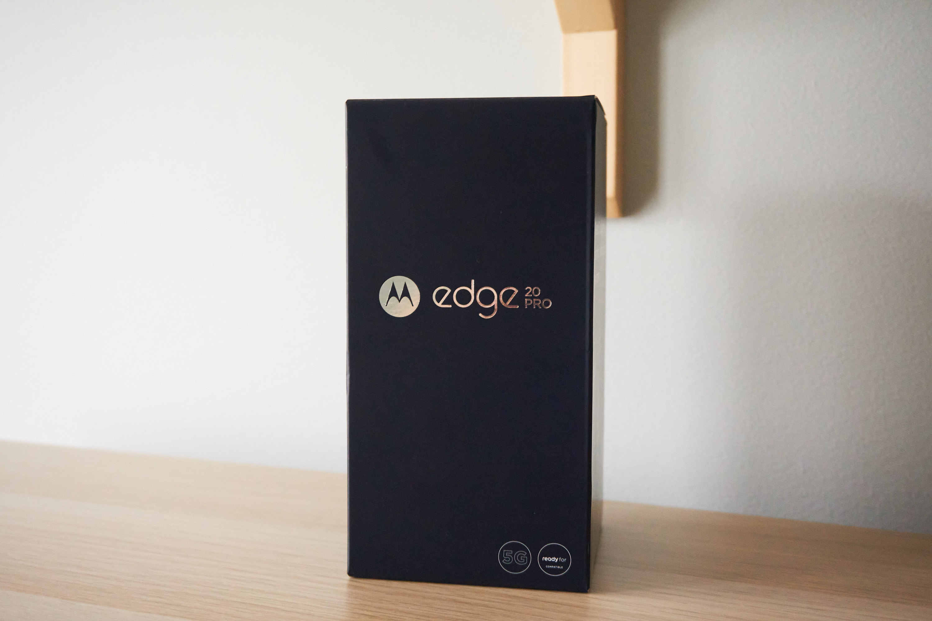 Motorola Edge 20 Pro – pewny krok w kierunku wyższej półki (recenzja)