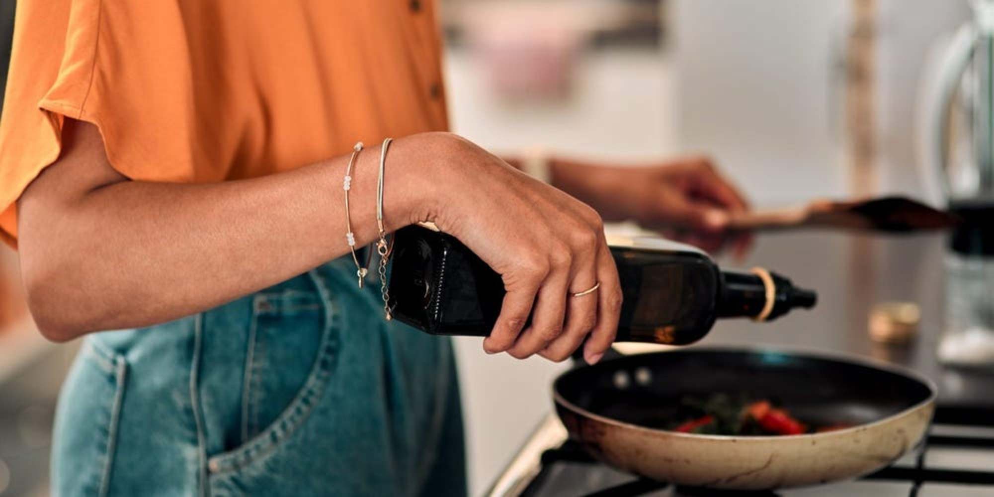 8 óleos saudáveis ​​para cozinhar — e para quais pratos eles são adequados