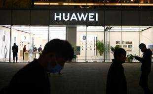Montres, écouteurs, lunettes connectées… La stratégie de Huawei pour assurer sa survie après une année catastrophique 