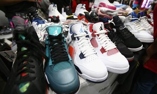 Nike, Adidas taken off app stores in China market 