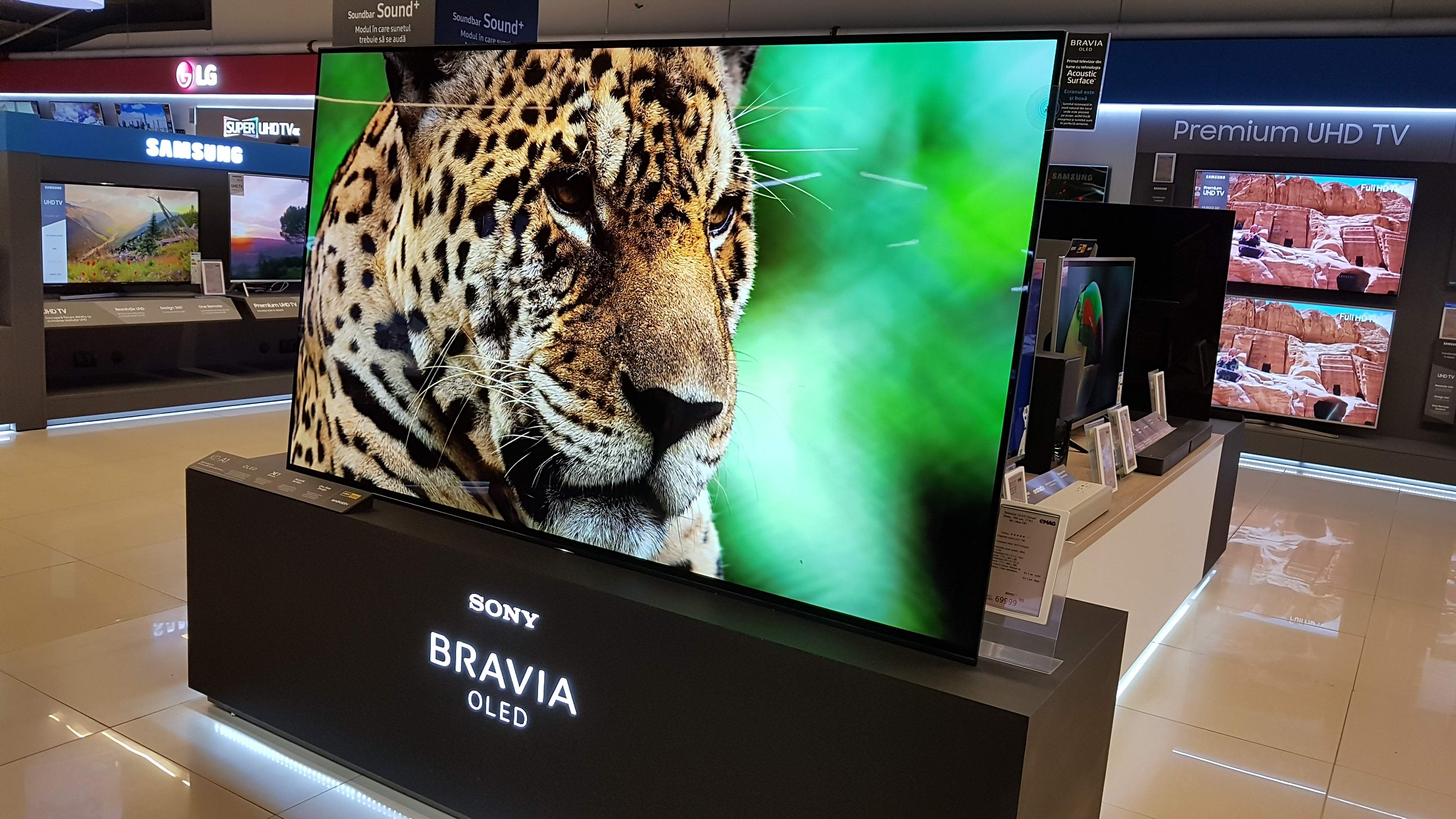 GHID | Cum să îți alegi un televizor 4K Ultra HD și la ce să fii atent când cumperi unul 