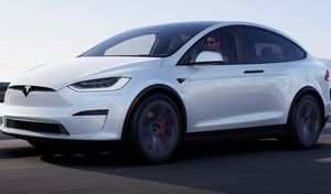 Tesla Model X restyled: big changes on board and plaid version