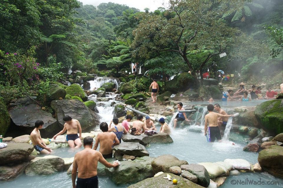 Yangming Mountain Hot Springs 