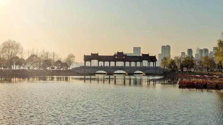 Wuhan Shahu Park