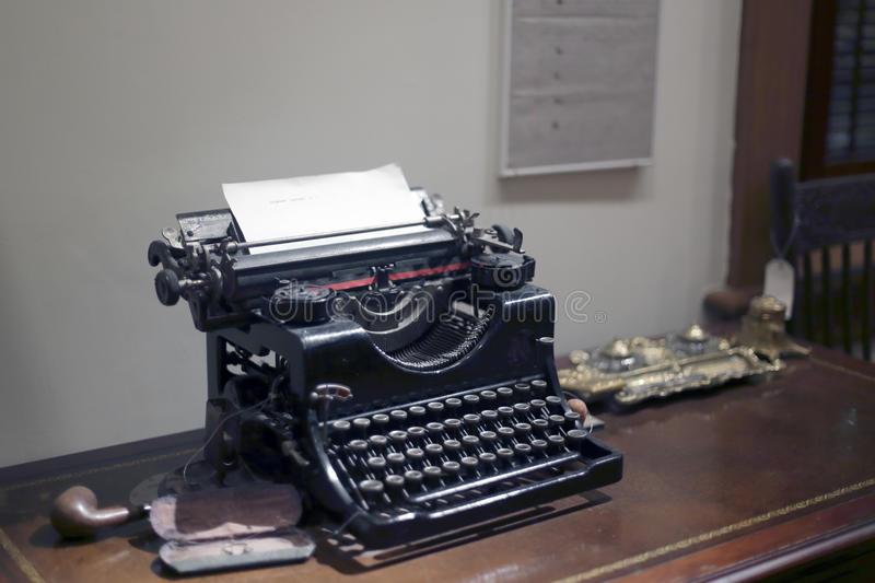 Telegraph typewriter