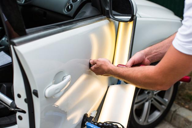 Paintless dent repair: what is it and is it effective? Should you do this? 