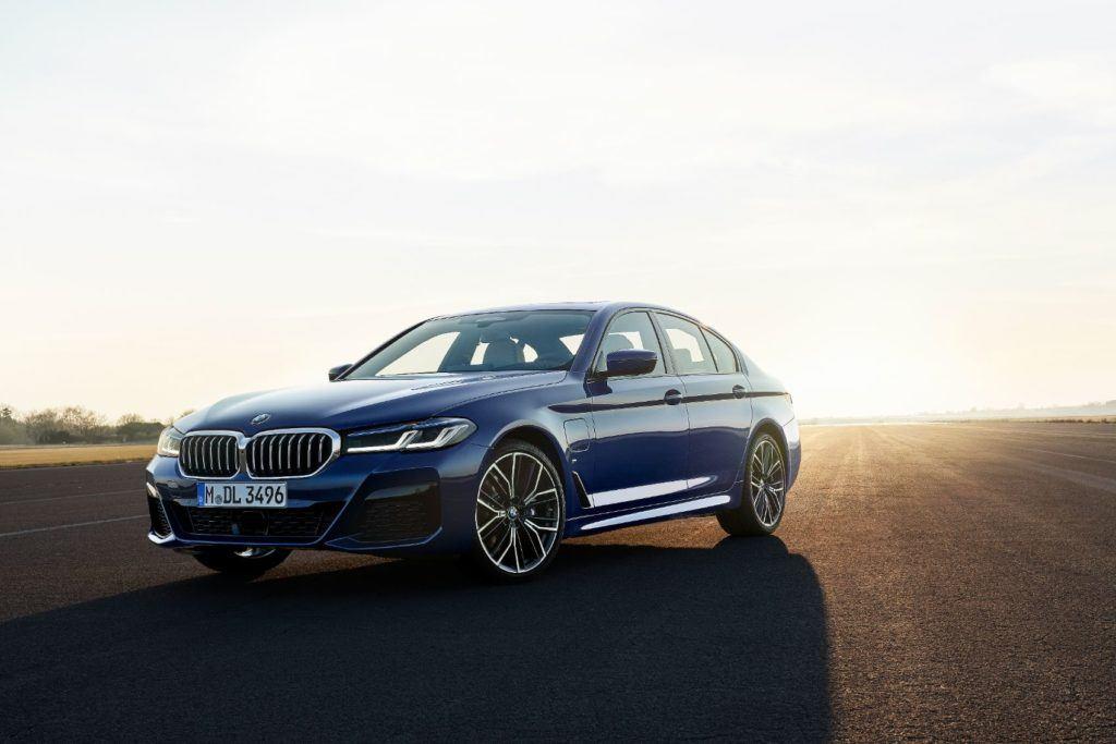 2021 BMW 5er: Die ultimative kostenlose Referenzhandbuch für diese verschlafene Maschine 