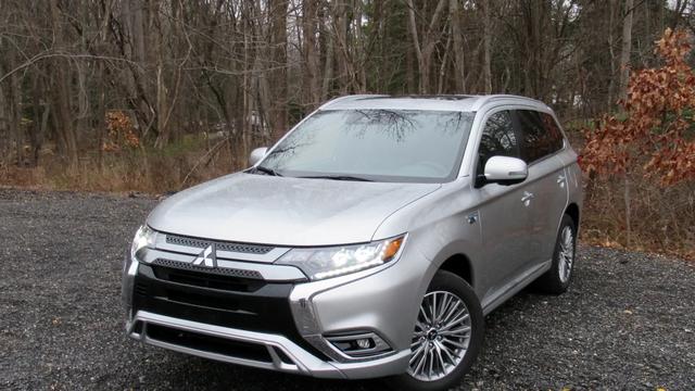 2020 Mitsubishi Outlander PHEV Review: How does this plug-in hybrid vehicle stack up? 