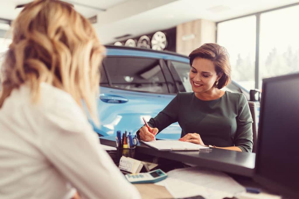 Should you buy a car during the holidays? Will you save money?
