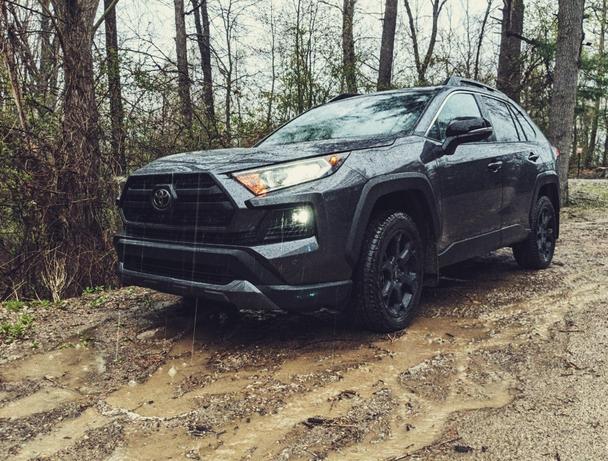 2020 Toyota RAV4 TRD off-road evaluation: perfect for playing in the mud!