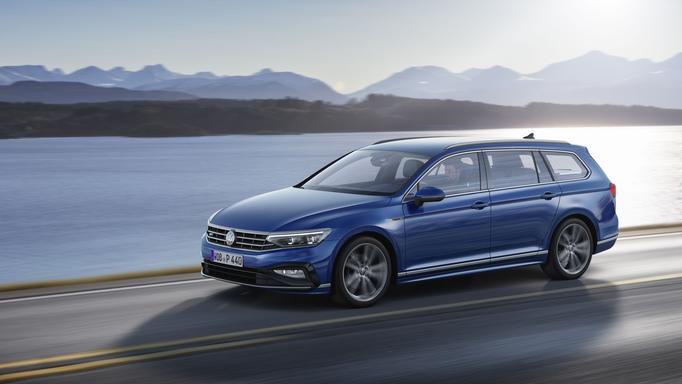Volkswagen Passat enters European Alltrack 