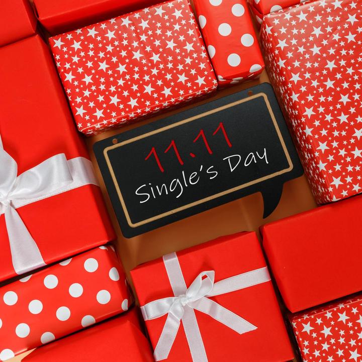 Singles Day 2021 starts next week: Strong offers for the impatient Current bargain campaigns (as of October 18, 2021) Every year in November, the (online) retailers fire off a veritable bargain firework display. In addition to Amazon, Otto, Media Markt and Saturn are