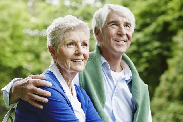 Gesund alt werden: Eigentlich ganz einfach: 12 Tricks für ein langes Leben