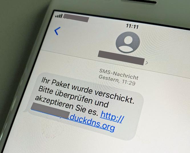 Vorsicht: „Ihr Paket wurde verschickt“ – falsche SMS löst Schadsoftware auf Smartphones aus 