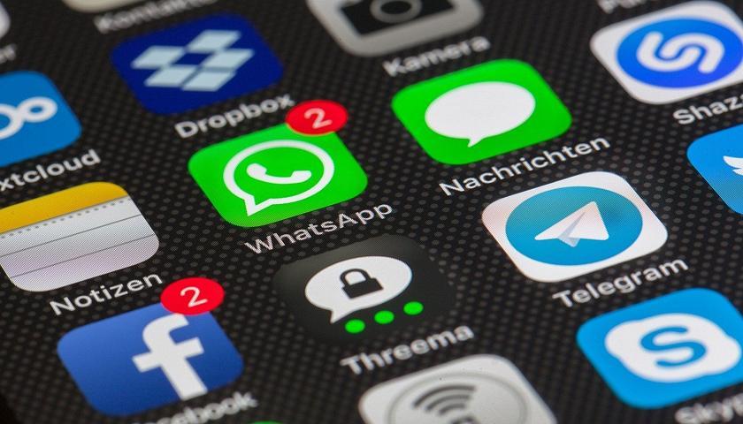 WhatsApp und Facebook stundenlang lahmgelegt: So kam es zum Mega-Blackout 