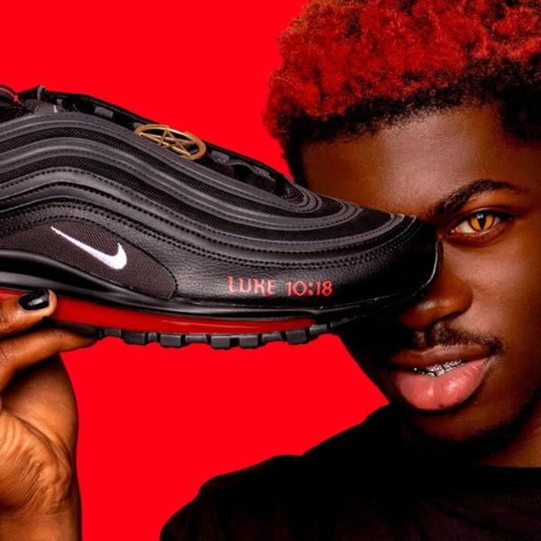 Mode & Beauty Nike klagt gegen «Satan-Sneaker» von Rapper Lil Nas X
