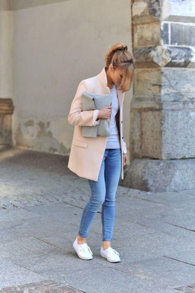 Combine white sneakers: THESE are the trend looks!
