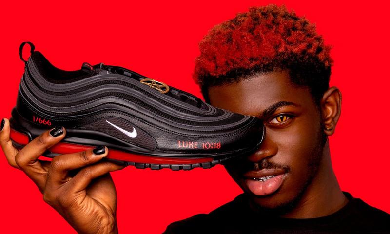 Rapper lanciert Schuhe mit "einem Tropfen Menschenblut"