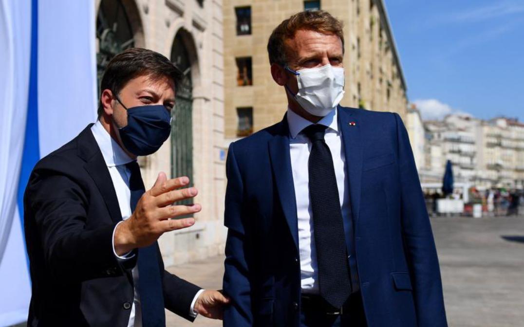 Emmanuel Macron trois jours au chevet de Marseille 
