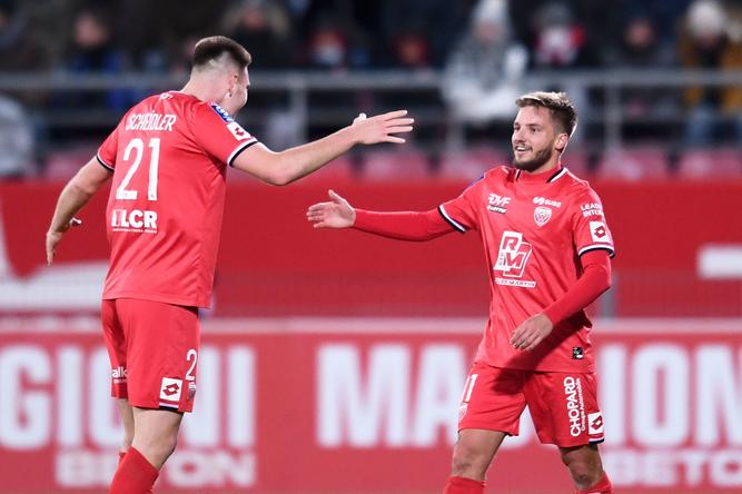 Football/Ligue 2 DFCO - AJ Auxerre : retour sur le dernier derby entre les deux clubs bourguignons, riche en émotions 