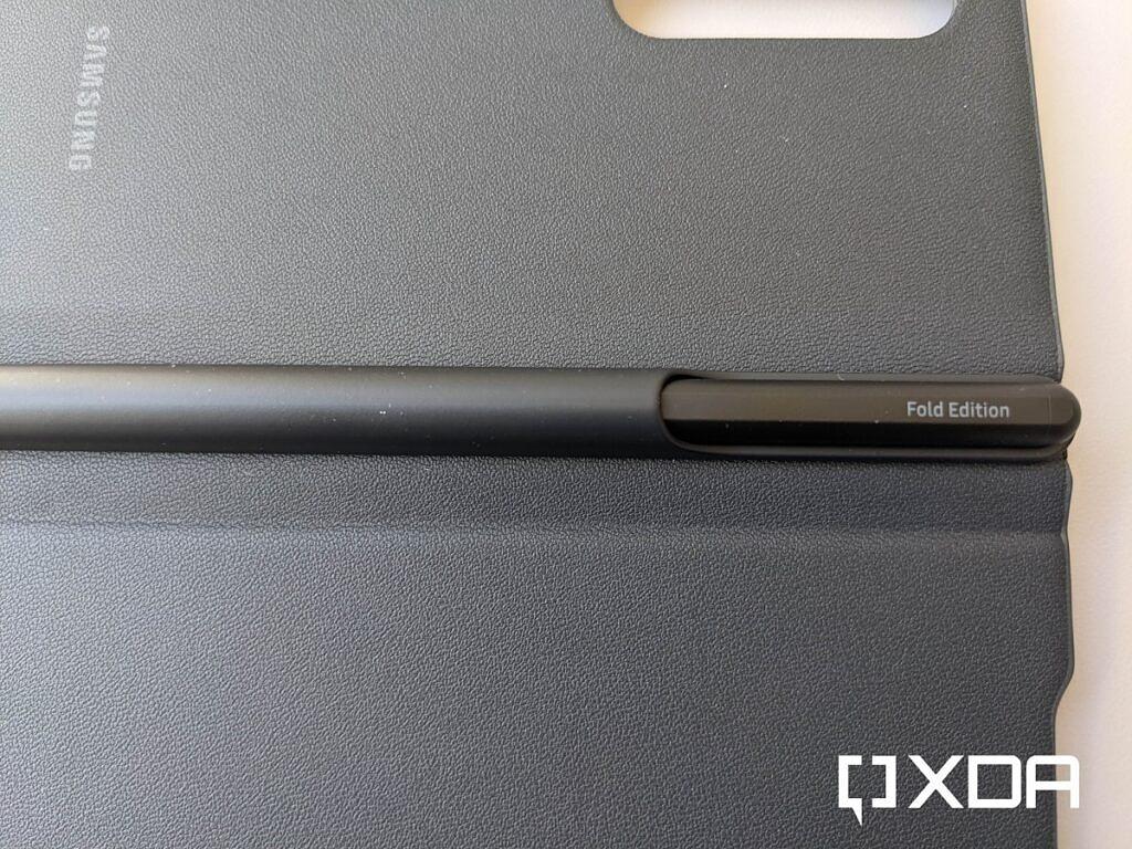 Nobody Shoup Buy The Galaxy Z Fold 3’s Official S Pen Case