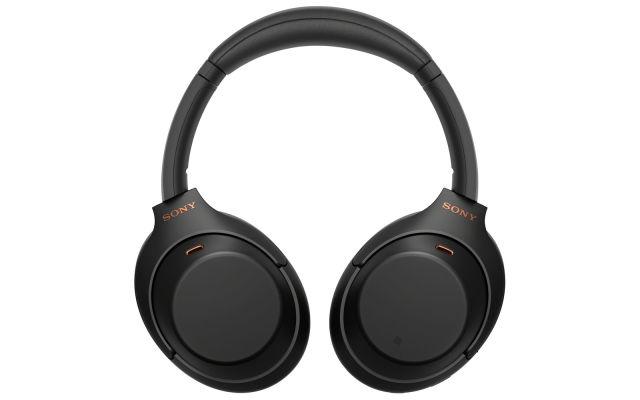 New King of a wireless sound.Sony introduced the "best in the class" wireless headphones with noise reduction
