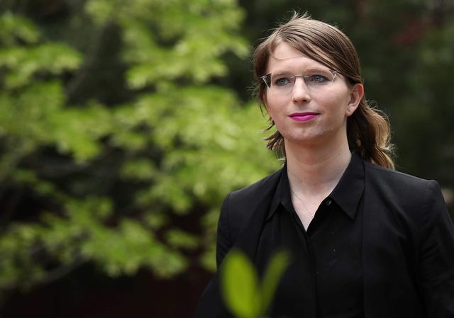 Chelsea Manning Is Back, And Hacking Again, Only This Time For A Bitcoin-Based Privacy Startup 