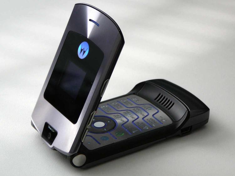 How to buy a retro mobile