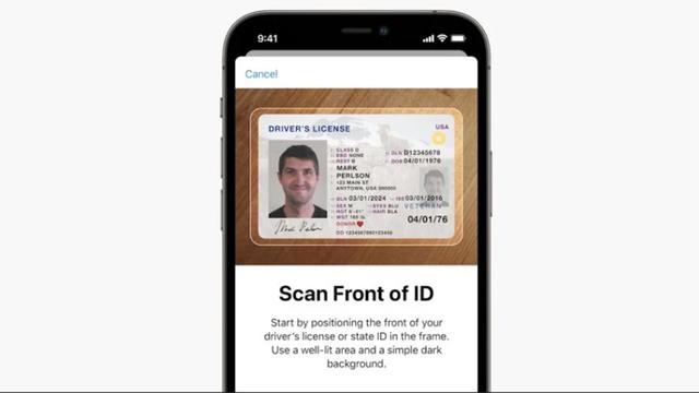 L'iPhone sostituirà la carta di identità e la patente: ecco come accadrà e da quando 