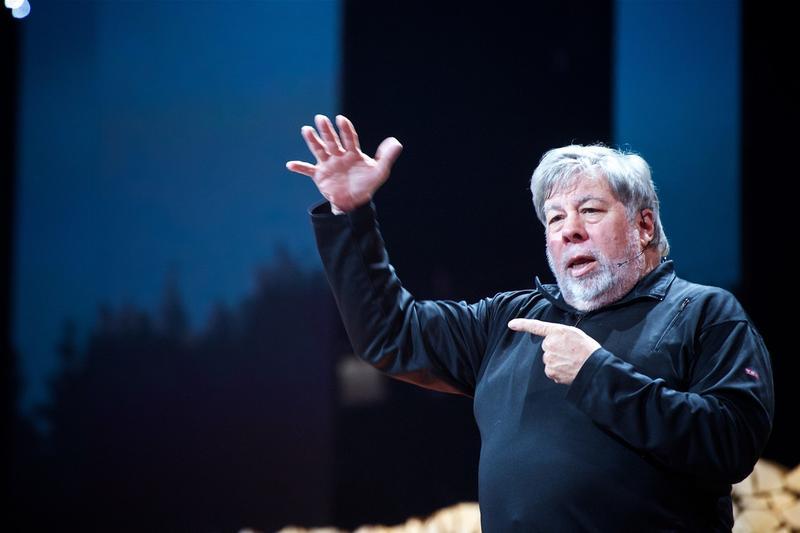 Apple founder, Bitcoin fan: Why Steve Wozniak no longer trusts the US dollar