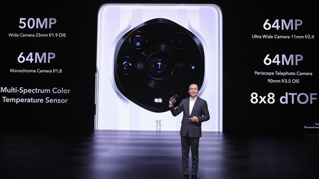 Smartphones : Honor fait ses premiers pas sans Huawei 
