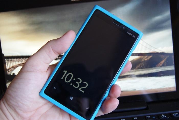 We tell you how to update a Nokia Lumia 920 to Windows Phone 8 GDR2 Update