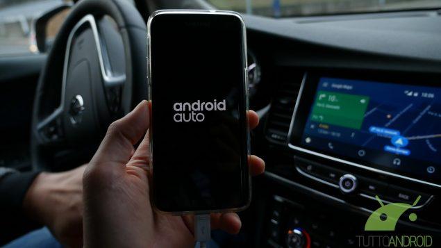 Google Maps accusa un fastidioso bug su Android Auto