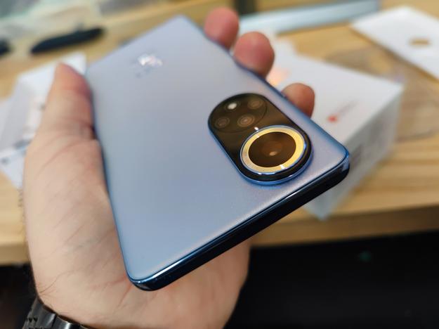 Huawei could licensing their phone design to China companies to avoid American prohibitions