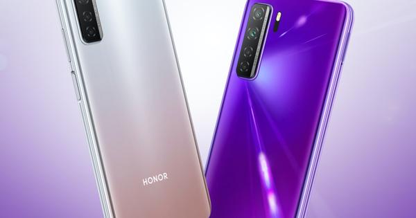 5 Honor smartphones began to test Huawei proprietary system