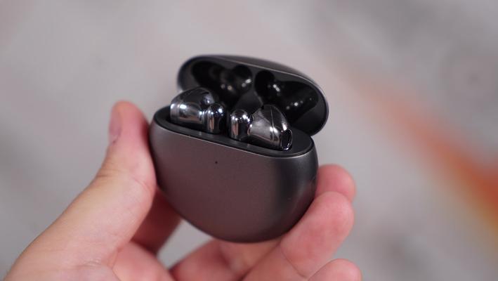 Review Huawei FreeBuds 4 – A pair of headphones for modern people 