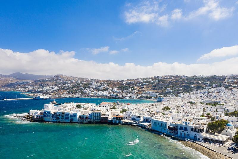 Poliţie mobilizată în Mykonos şi Ios, după ce 13 insule greceşti au fost plasate în zona roșie de către Centrul European pentru Controlul Bolilor 