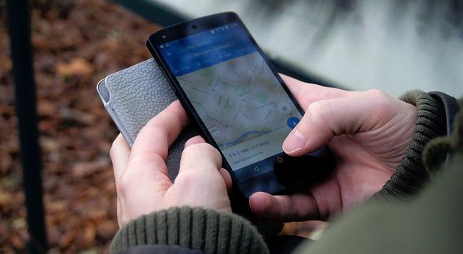Darmowa nawigacja Google Maps. Jak z niej korzystać? Podpowiadamy 