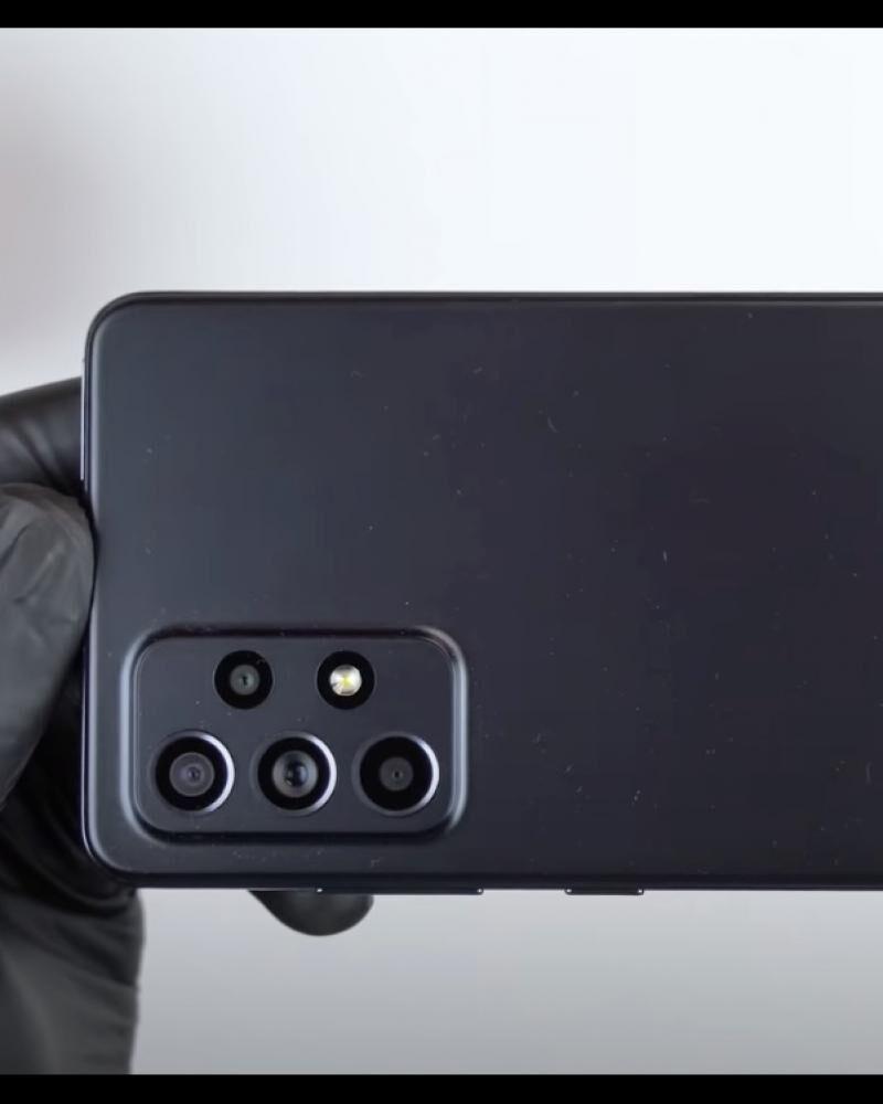 Le Samsung Galaxy A52 dévoilé en vidéo et c'est un superbe milieu de gamme 5G 