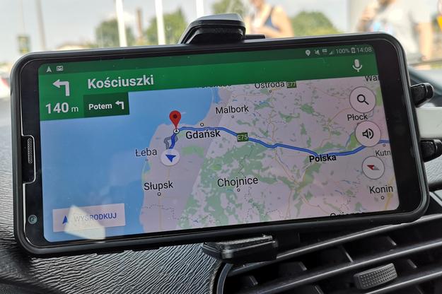 Nawigacja GPS – sprawdzam, komu jest potrzebna w dobie smartfonów z Mapami Google 