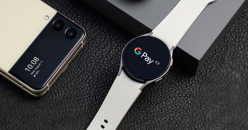 Aplicația Google Pay poate fi folosită atât pe telefoanele Samsung, cât și pe noile smartwatch-uri Galaxy Watch 4 pentru a face plăți contactless