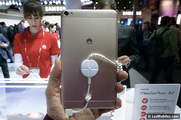 Huawei dévoile trois smartphones entre 4 et 7 pouces, dont deux compatibles 4G (MWC 2015) 