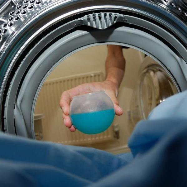Cómo quitar el mal olor de la lavadora para evitar que la ropa huela mal 