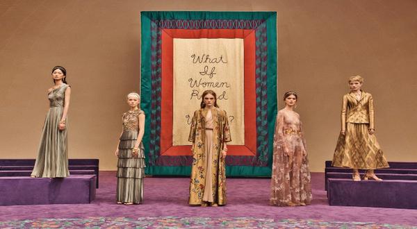 Dior se alza contra los estereotipos patriarcales en la Semana de la Moda de París 