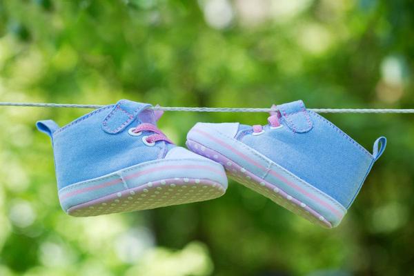 ¿Por qué es tan importante que el zapato infantil tenga la puntera cuadrada?