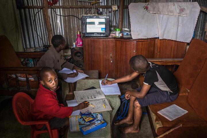 The first day of school “is postponed indefinitely” for 140 million children around the world who start school for the first time