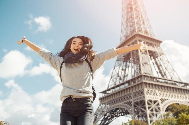 Touristes et étudiants étrangers en France : comment accéder au passe vaccinal ? Et aussi Restez informé 